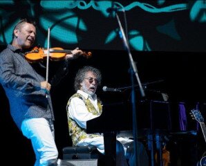 ​Strand, lángos, kultúra