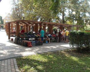 Balatonboglári termelői piac