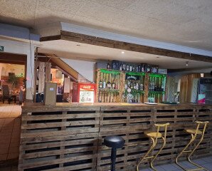 Colorado Pub és Pizzéria