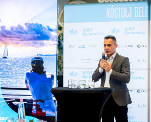 Hajózni pedig szükséges!