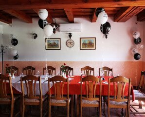 Kádárta Vendéglő Panzió