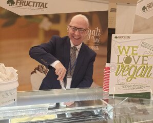 Magony Olivér – Pálma Gelato Fagyizó, Siófok