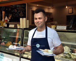 Márton Sándor - Bagaméri Fagylaltozó, Balatonfüred