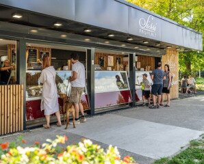 Sissi Kézműves Fagylaltozó