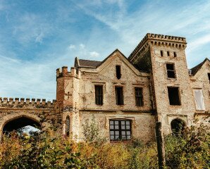 Tragikus szerelem emlékét őrzi az elhagyatott Zichy-kastély
