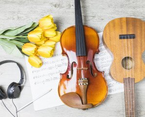 Tulipánkoncertek Kőröshegy szívében | Élő zongoramuzsika