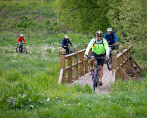 Új, kitáblázott kerékpáros útvonal a Balaton-felvidéken